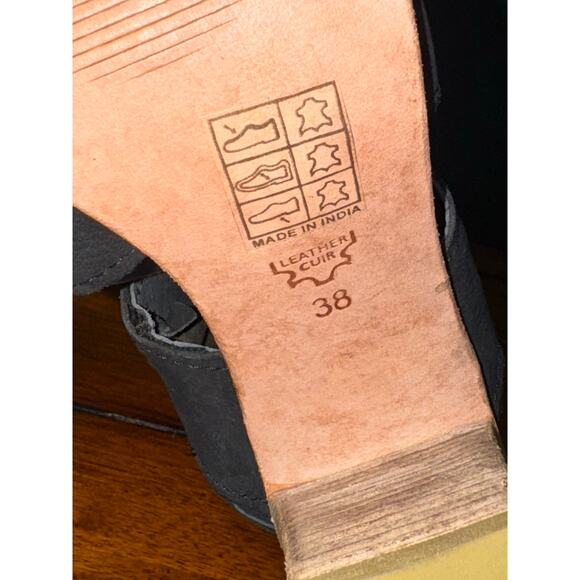 Free People Effie Black Leather Peep Toe Heel Booties size 38 euro - Picture 6 of 9